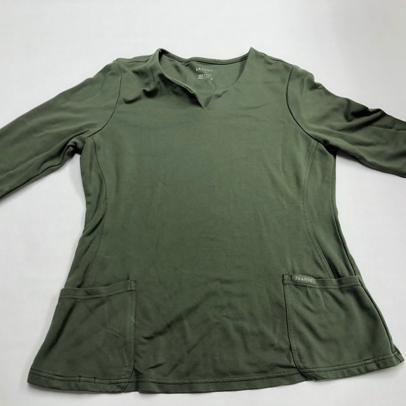 Jaanuu large scrub top Style #J96199 - Picture 1 of 3